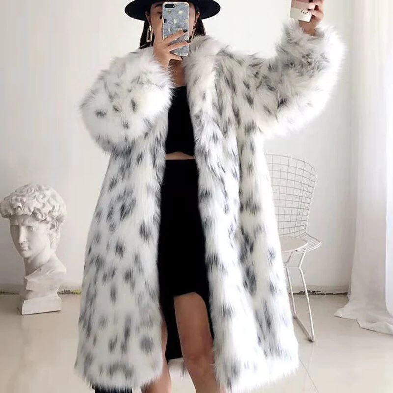 Manteau en fausse fourrure femme