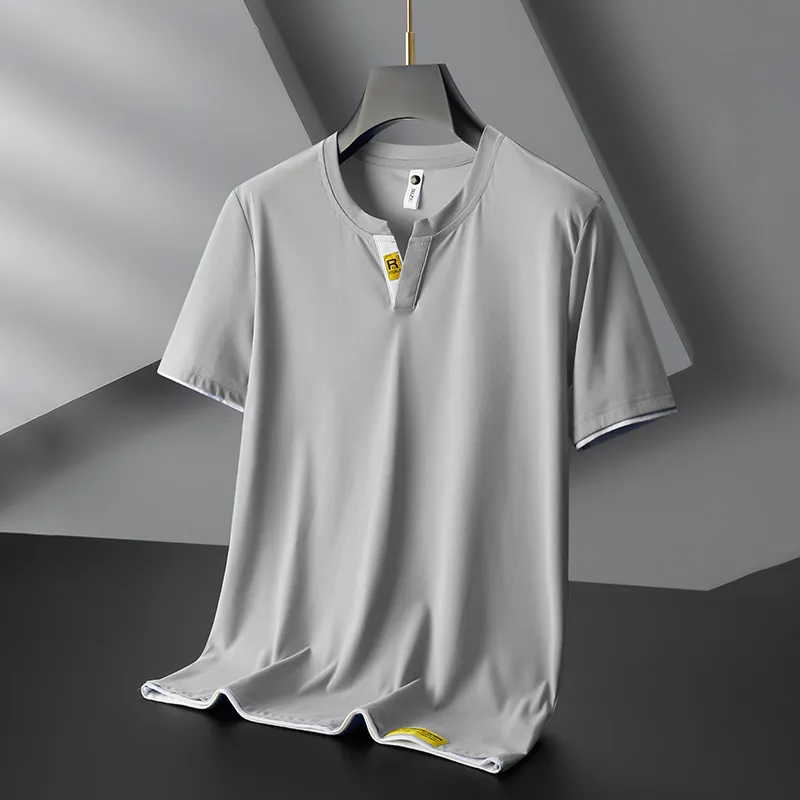 T-shirt col rond en soie glacée homme